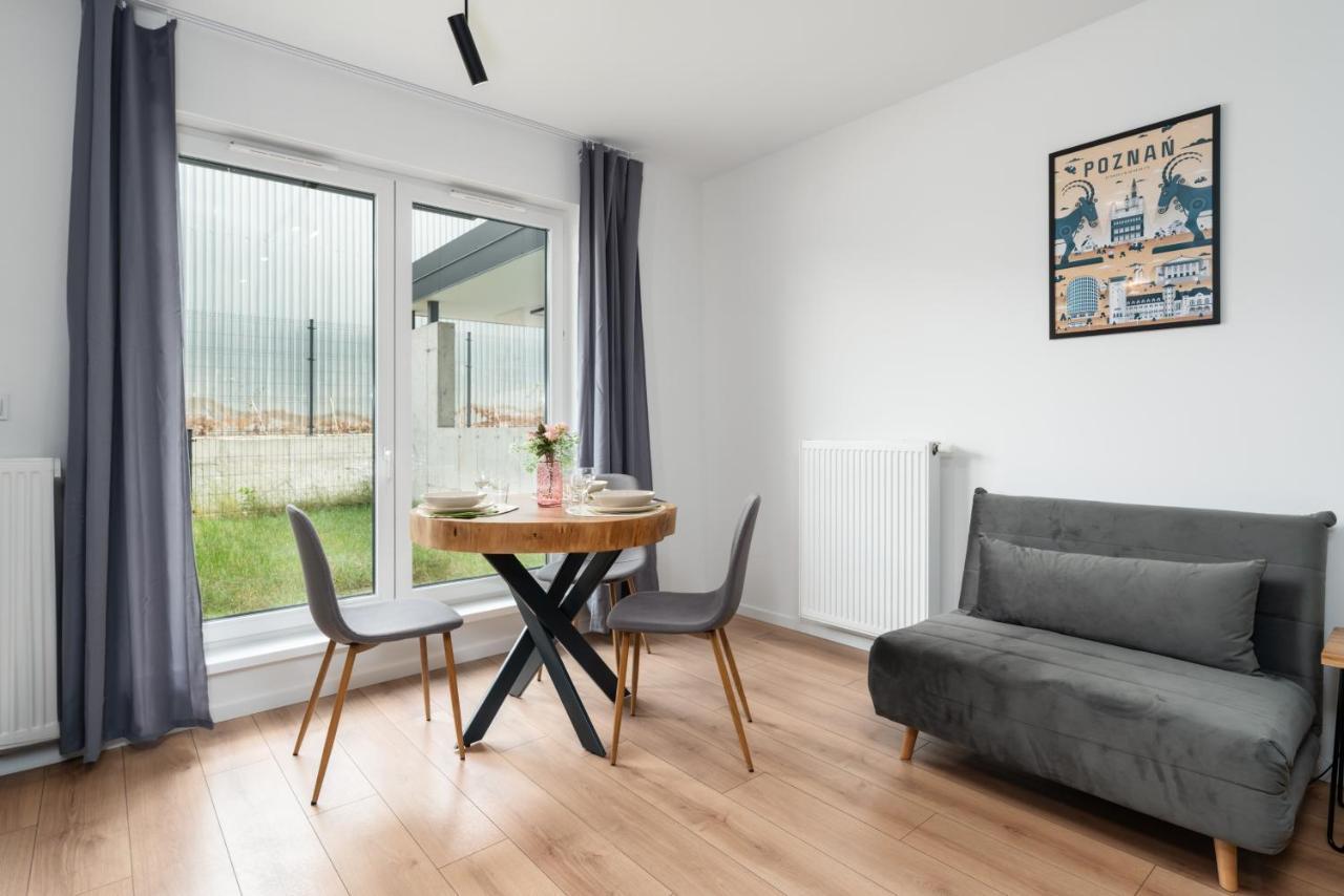 Apartment With Garden Dmowskiego 81 By Renters *