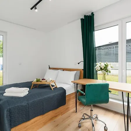 Apartments With Garden Dmowskiego 81 By Noclegi Renters Poznań Zewnętrze zdjęcie